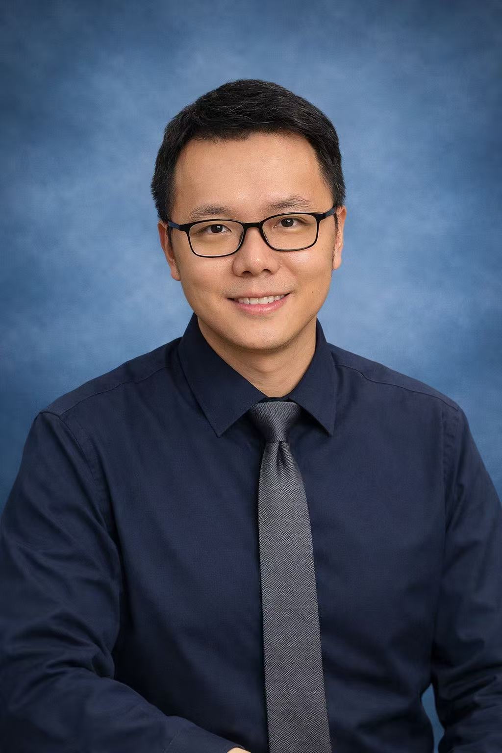 Portrait of Haiyang (Tony) Xin